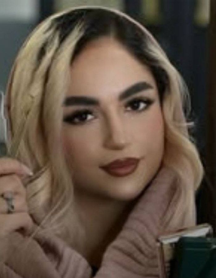 Portrait of Golsa Sharifi, aged 20, from Yazd, killed on January 9, 2026.