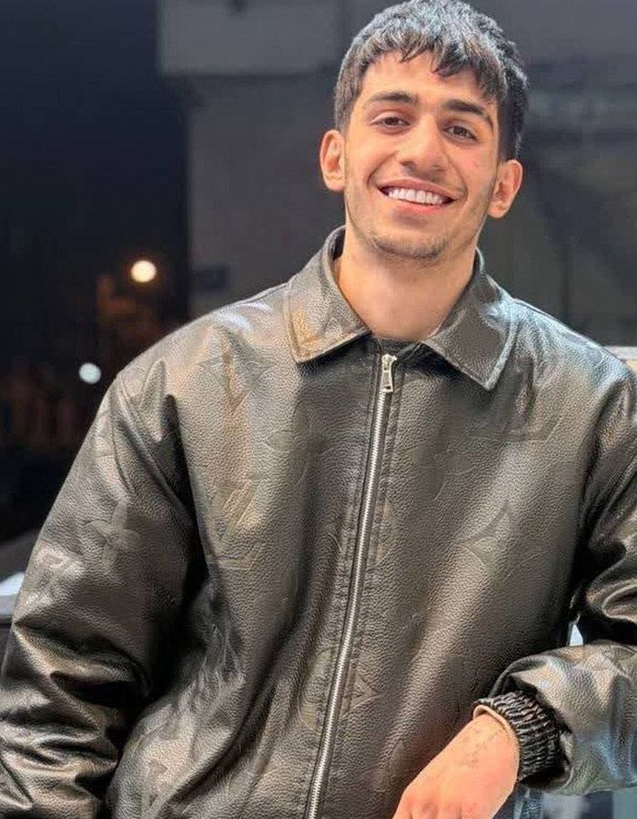 Portrait of Mani Safarpour, aged 18, from Tehran, killed on January 8, 2026.