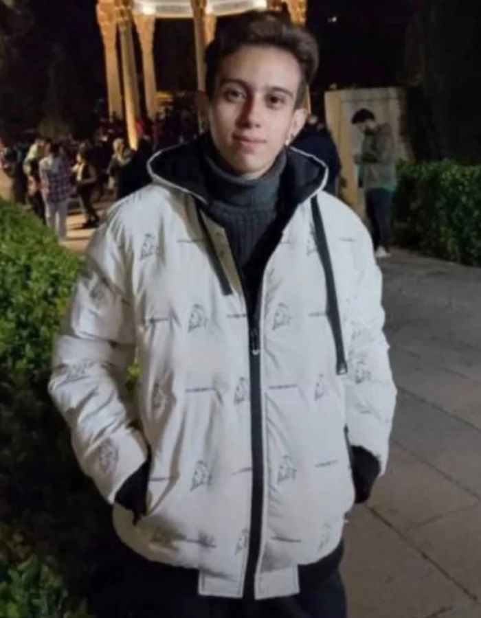 Portrait of Parnian Dabiri Abkenari, aged 16, from Tehran, killed on January 9, 2026.